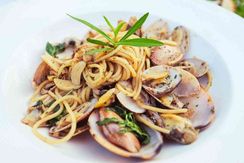 Spaghetti with clams recipe of the day