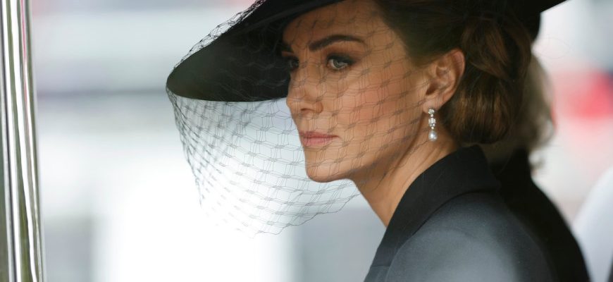 Princess Kate admits to editing Mother’s Day photo, ‘apologizes for any confusion’ – NECN