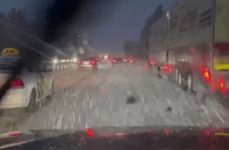 Bad weather in Kyiv - hail covered the capital, thunder was heard, there were power outages