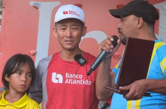 He did it!  Shin Fujiyama reaches the finish line of the 250 kilometers