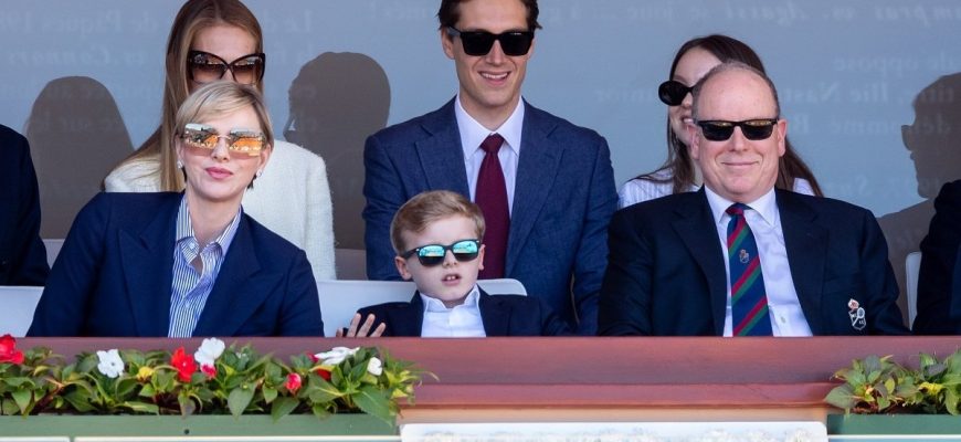 Princess Charlene came to tennis with her son - Prince Jacques appeared in public without his sister