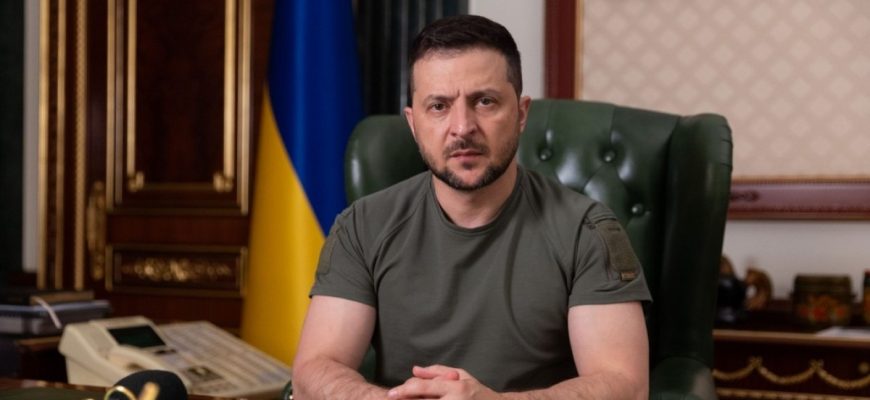 Ukraine and NATO - Zelensky called to close the sky from Russian attacks - video