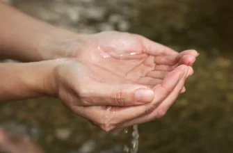Потопете лявата си ръка във вода. Ще се изненадате какво ще усетите